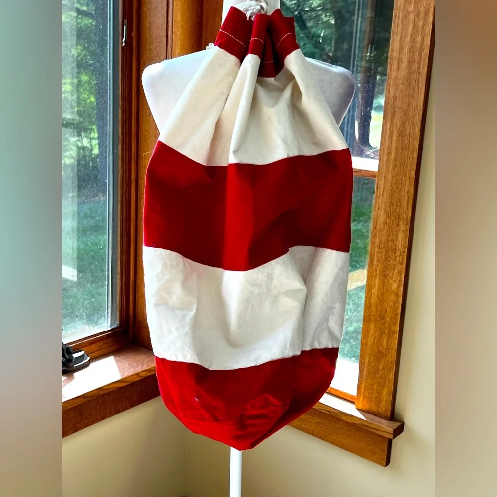 RARE LIKE NEW VINTAGE GW VALLENTINE & SONS SAILCLOTH DRAWSTRING LAUNDRY BAG 27”